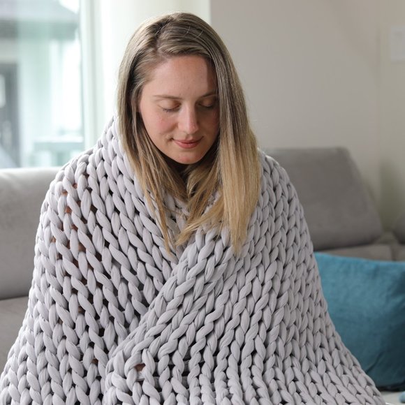 Handmade weighted blanket - Picture 8 of 10